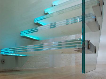 Escalier en verre